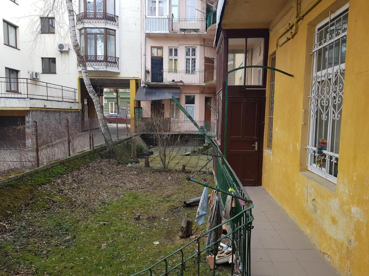 Зручна І Комфортна Квартира Недалеко Від Вокзалу І Центру Міста 利沃夫 外观 照片