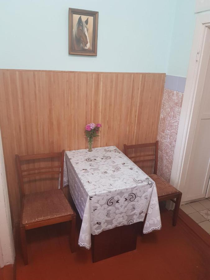 Зручна І Комфортна Квартира Недалеко Від Вокзалу І Центру Міста 利沃夫 外观 照片