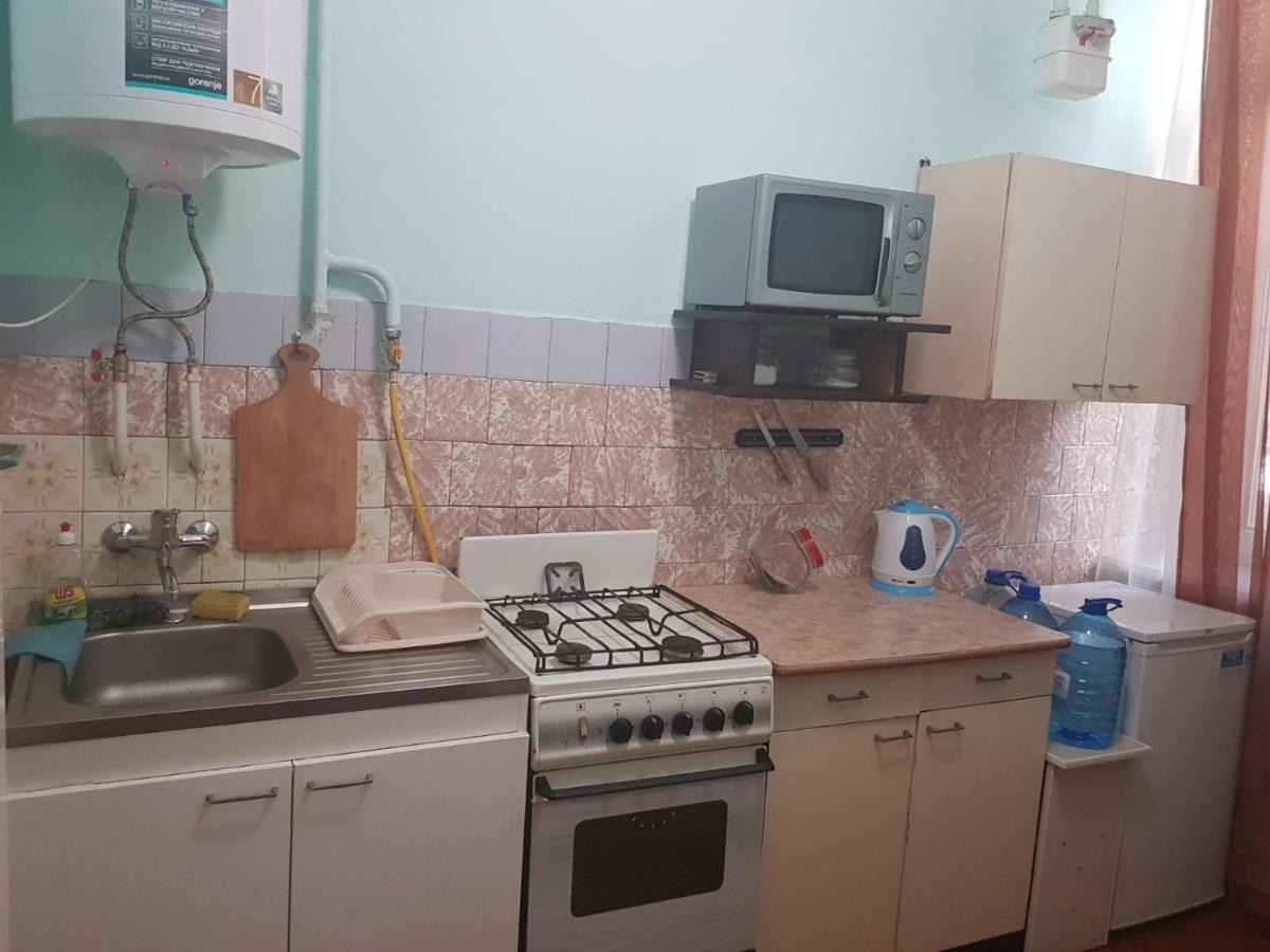 Зручна І Комфортна Квартира Недалеко Від Вокзалу І Центру Міста 利沃夫 外观 照片